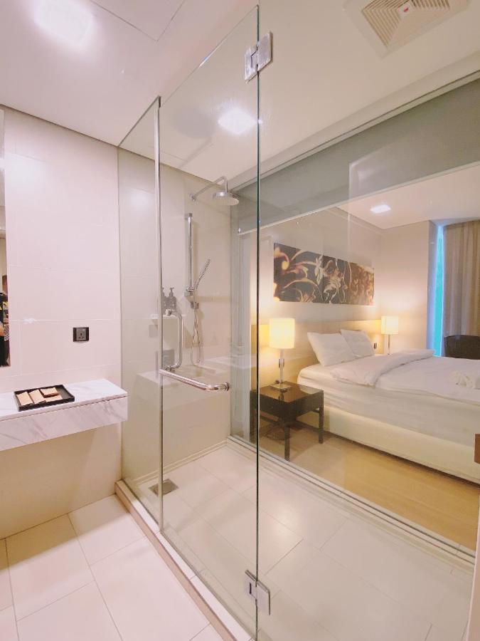 Straits Suite By C Homestay Malakka Dış mekan fotoğraf